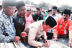 Bupati Wardan Resmikan Pembangunan Program DMIJ 2016